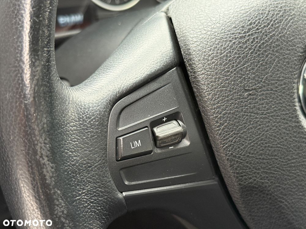 BMW Seria 3 316d - 33