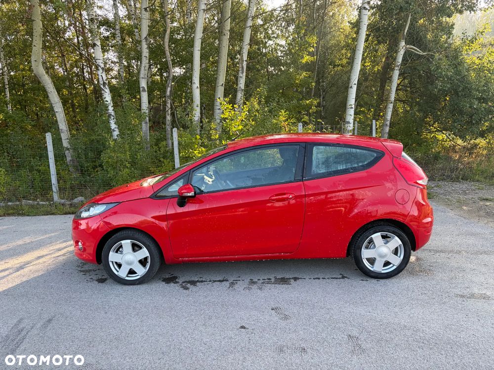 Ford Fiesta 1.25 Ambiente EU5 - 2