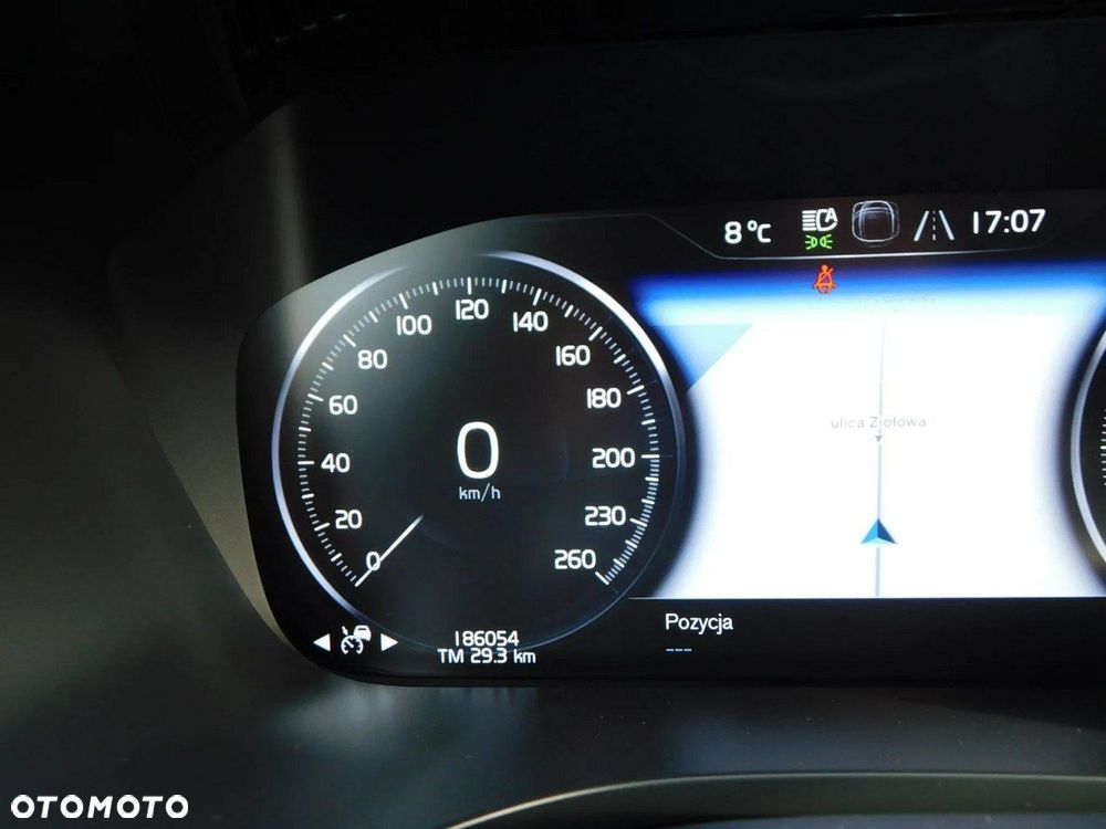 Volvo XC 60 D4 Momentum Pro - 15