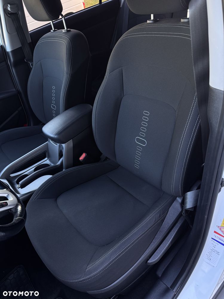 Kia Sportage 2.0 GDI 2WD Vision - 21