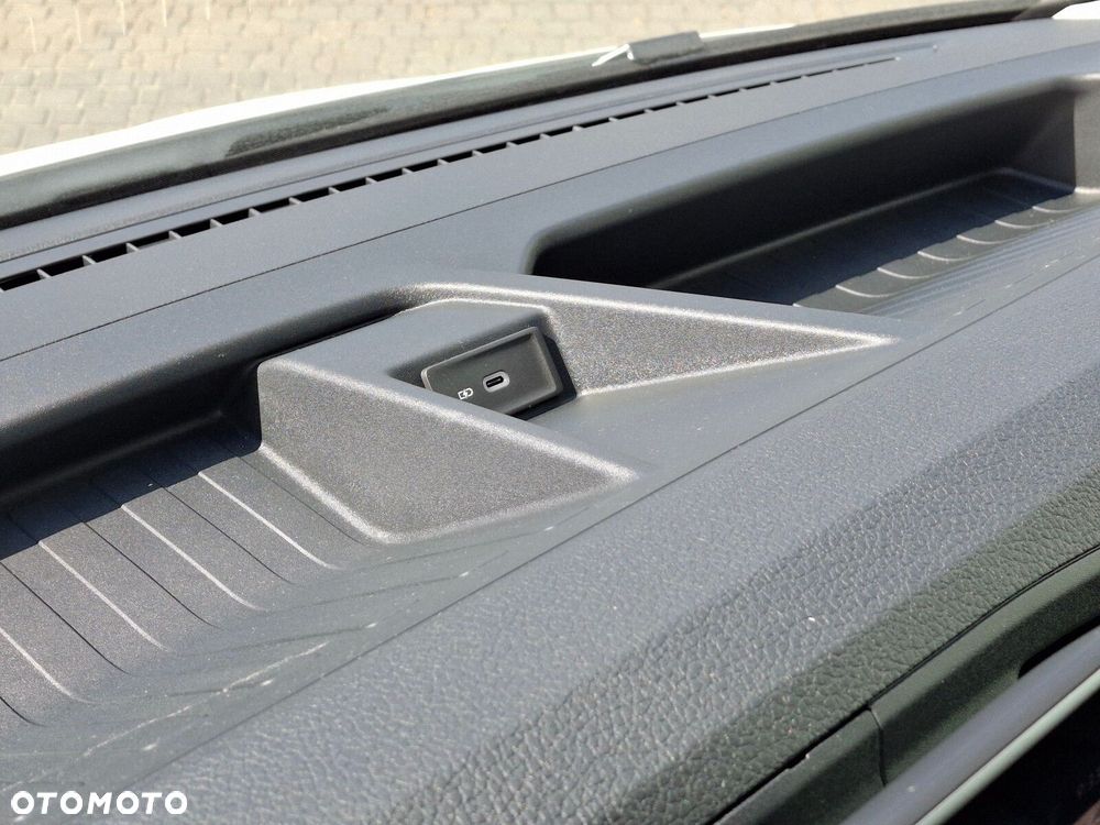 Volkswagen Crafter - 26
