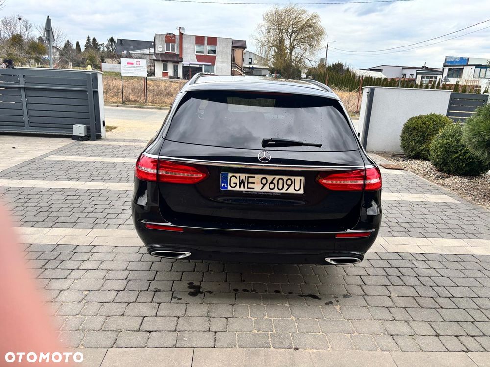 Mercedes-Benz Klasa E 200 d 9G-TRONIC - 10
