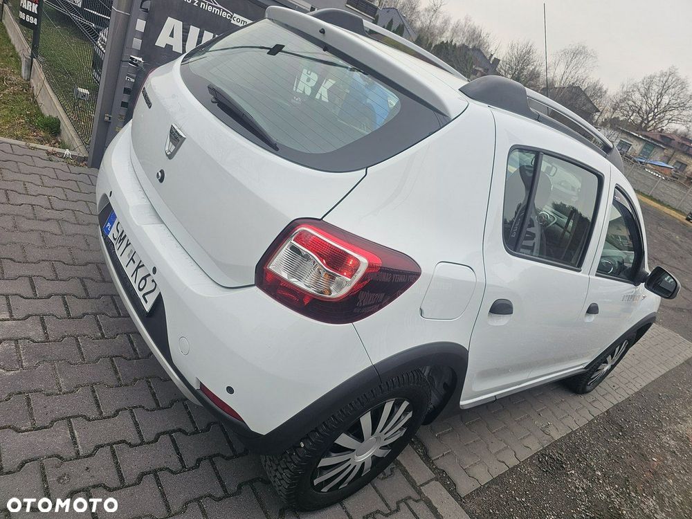Dacia Sandero Stepway TCe 90 (S&S) Prestige - 8