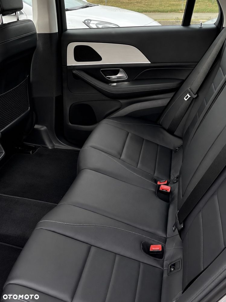 Mercedes-Benz GLE 300 d 4-Matic - 6