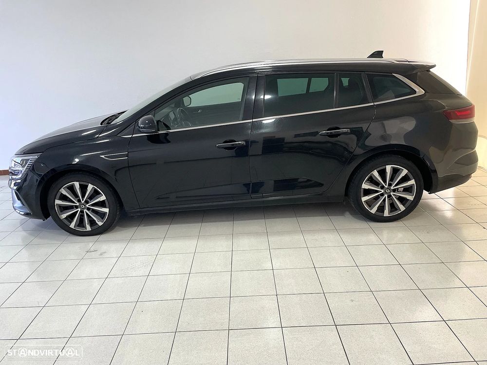 Renault Mégane Sport Tourer ver-1-5-blue-dci-r-s-line - 3