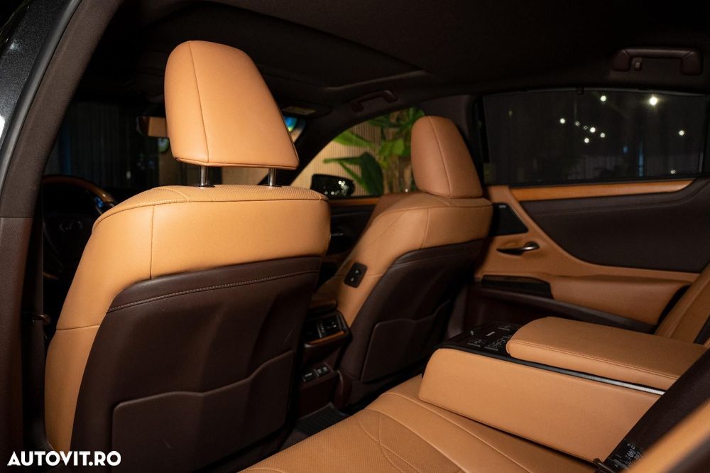 Lexus Seria ES - 27