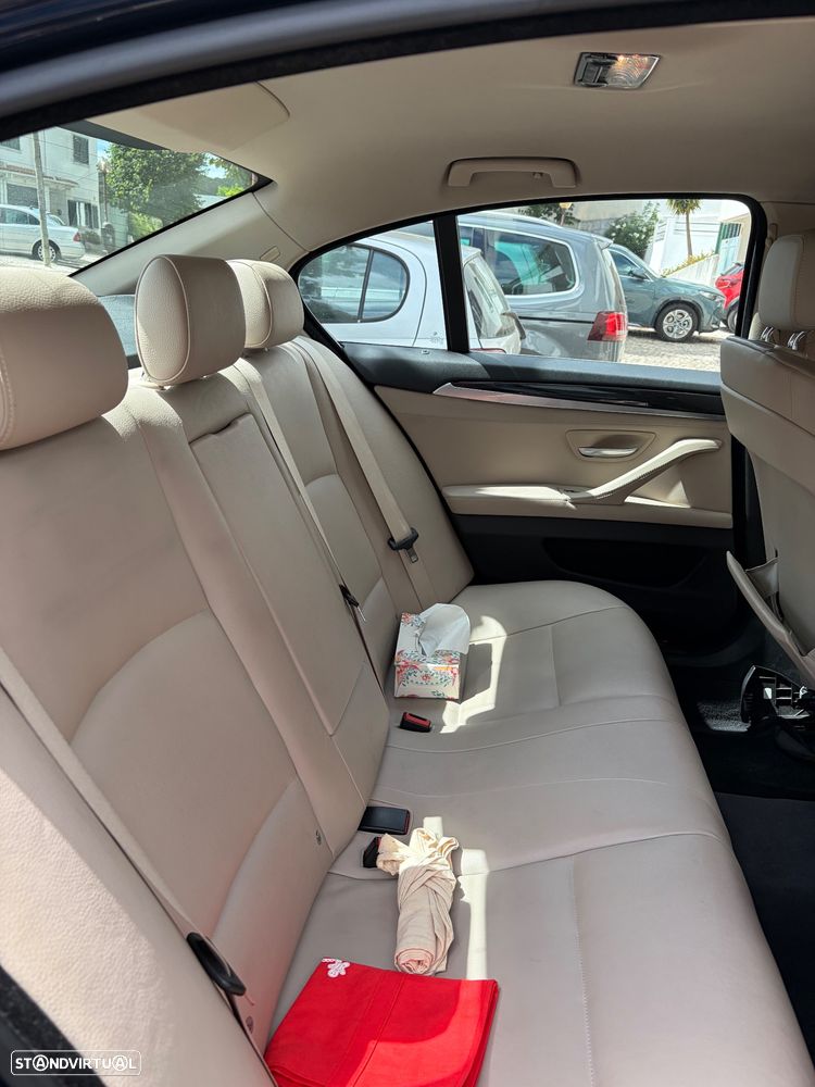 BMW 520 d Auto 123g - 11