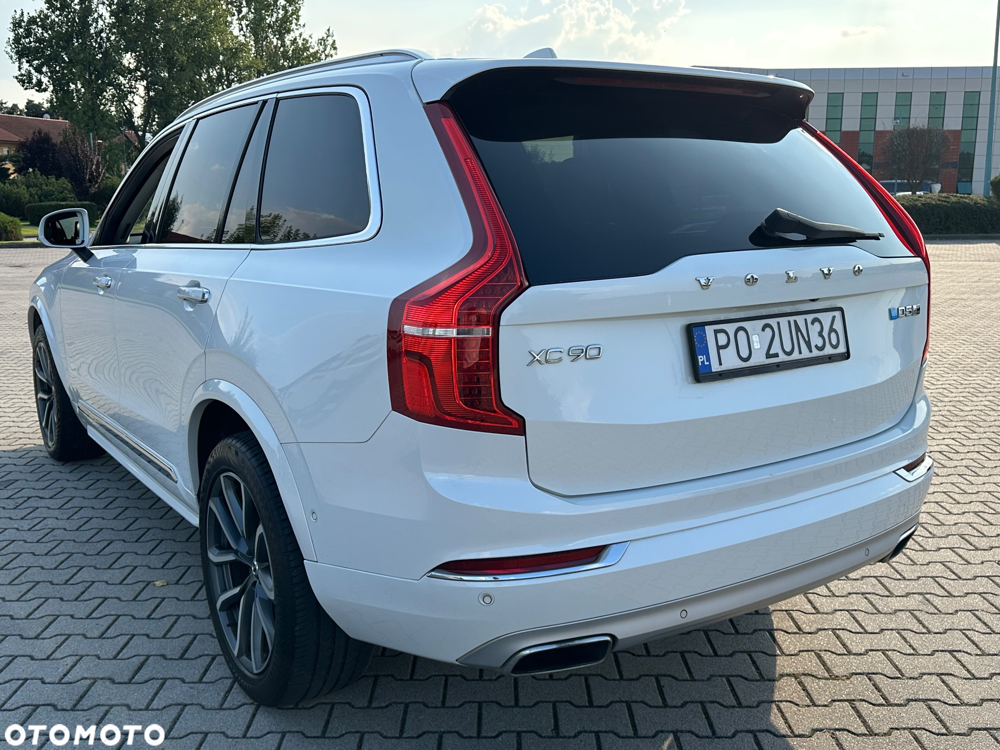 Volvo XC 90 - 8