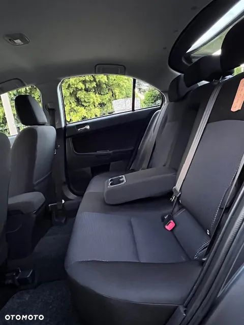 Mitsubishi Lancer 1.8 Invite CVT - 9