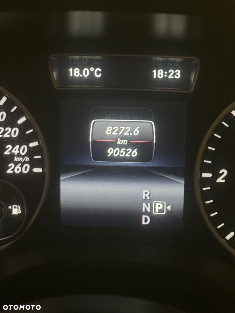 Mercedes-Benz GLA - 7