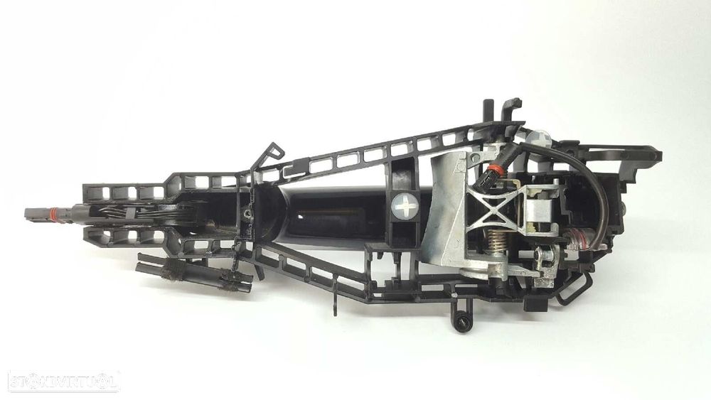 PUXADOR EXTERIOR FRENTE DIREITO BMW SERIE 1 LIM. (F20) 118D XDRIVE - 4