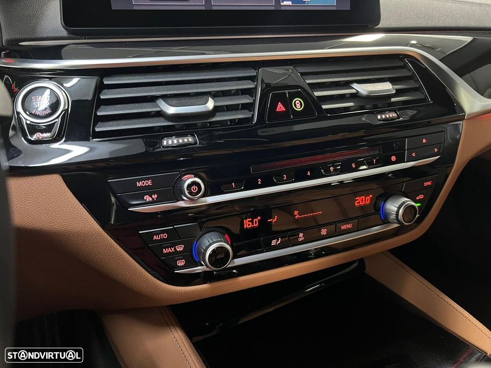 BMW 520 d Pack M Auto - 17