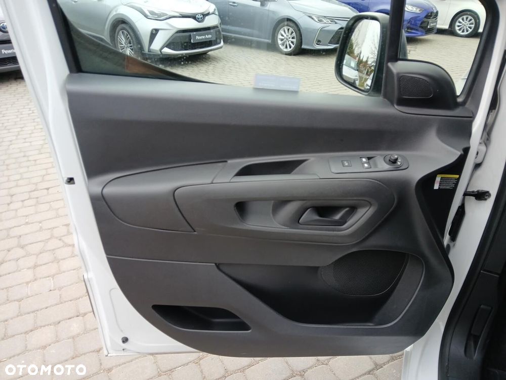 Toyota PROACE CITY - 21