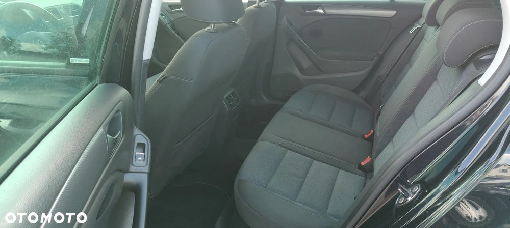 Volkswagen Golf 1.2 TSI BlueMotion Technology MATCH - 17