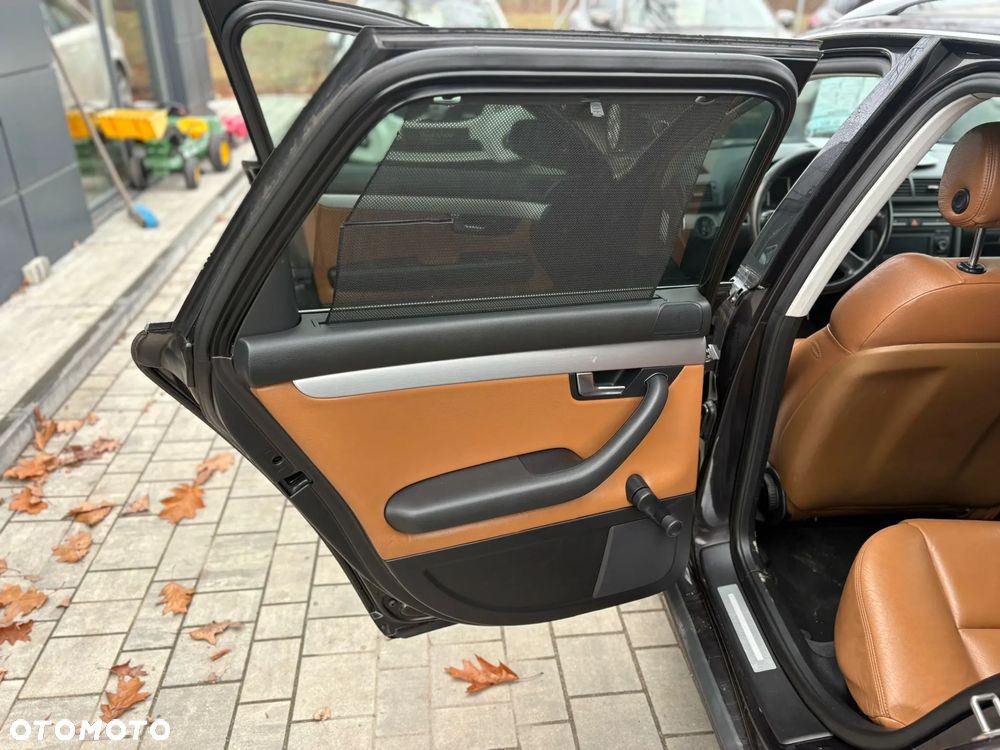 Audi A4 Avant 2.0 TFSI - 28