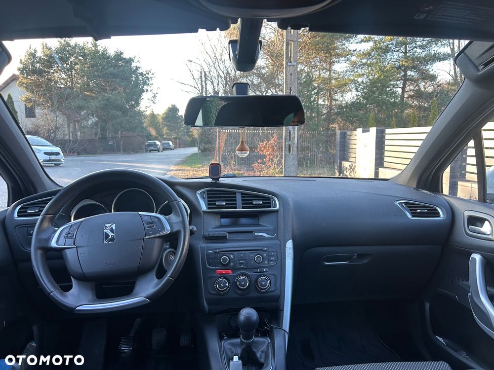 Citroën DS4 1.6 VTi SoChic - 8