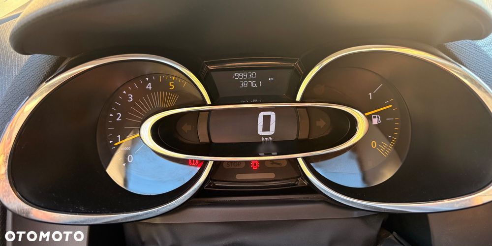 Renault Clio 1.5 dCi Energy Intens - 12