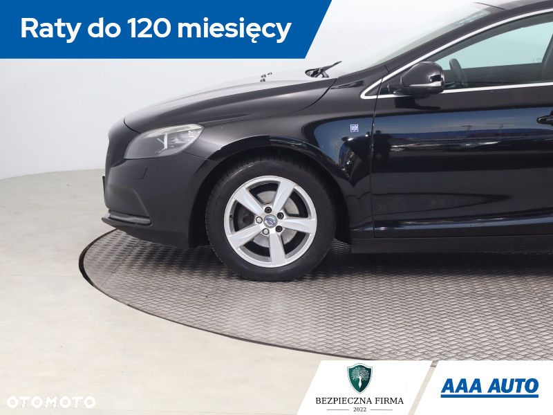 Volvo V40 - 15