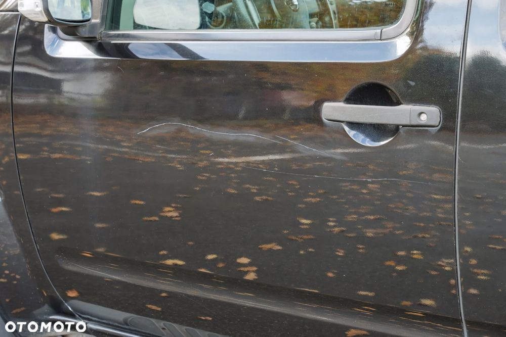 Nissan Navara 2.5 D R-Black - 21