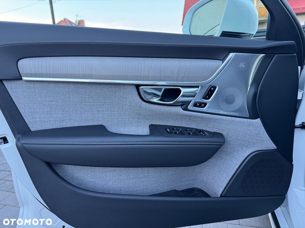 Volvo V90 T8 Twin Engine AWD Inscription - 14