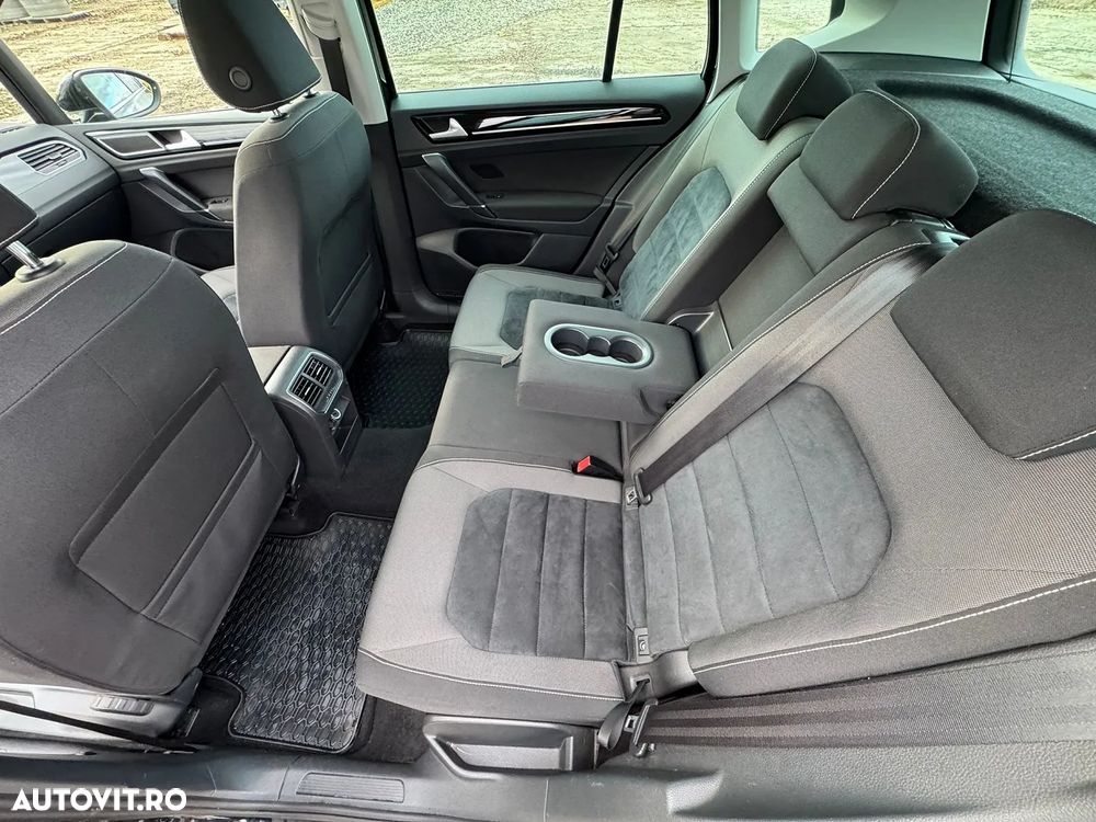 Volkswagen Golf Sportsvan 1.4 TSI (BlueMotion Technology) DSG Highline - 14