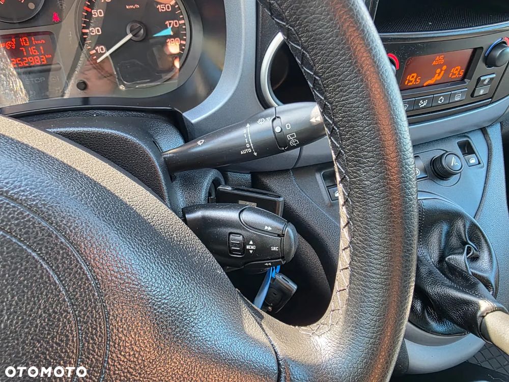 Citroën Berlingo 1.6 HDi 110 FAP XTR - 21