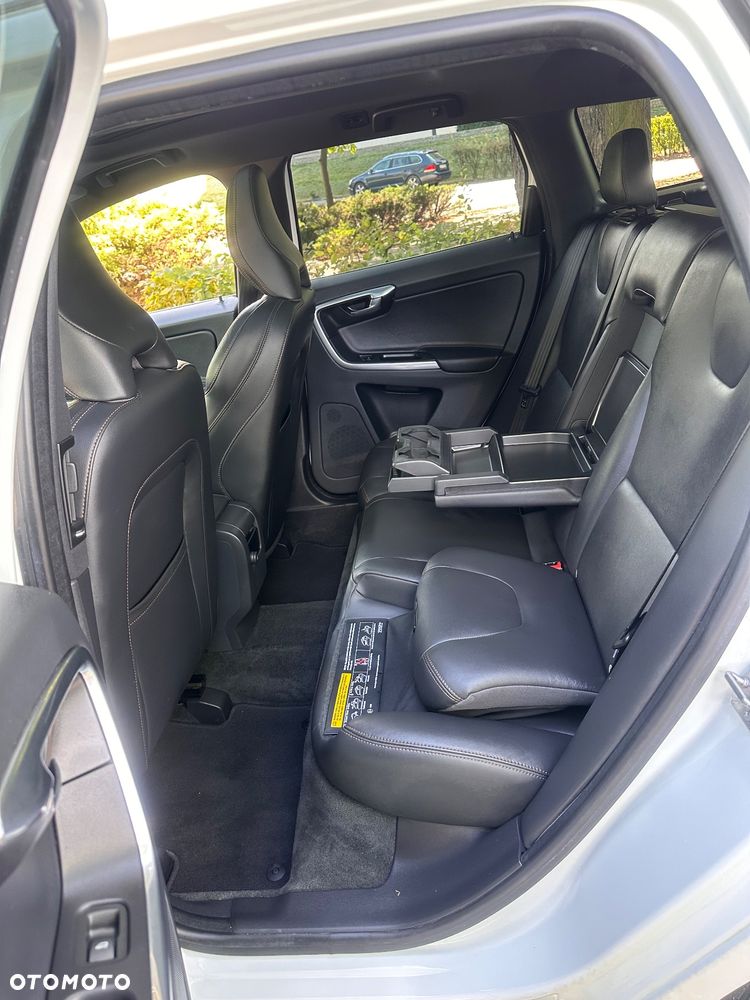 Volvo XC 60 D4 Drive-E Summum - 19