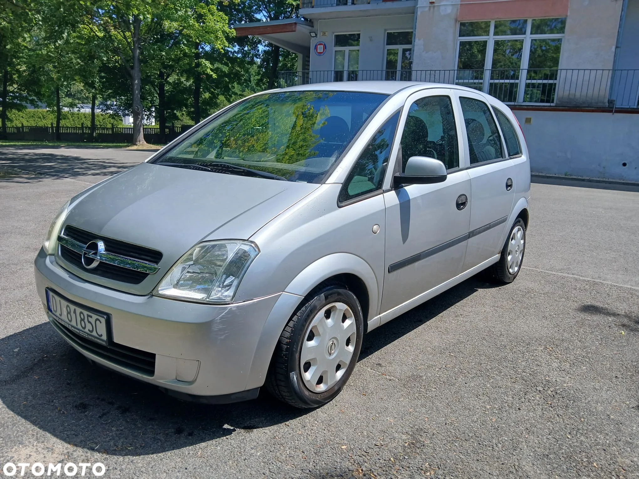 Opel Meriva 1.6 16V Cosmo Easytronic - 3