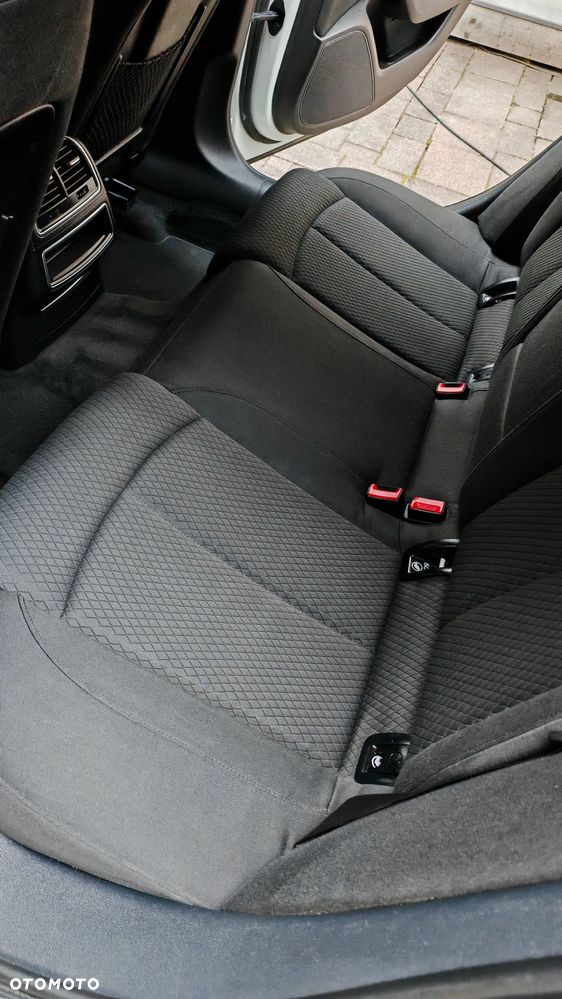 Audi A6 Avant 2.0 TDI Multitronic - 21