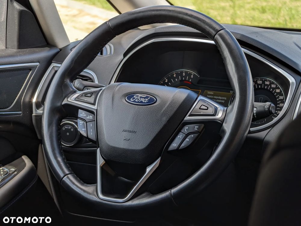 Ford S-Max 2.0 TDCi Titanium PowerShift - 27