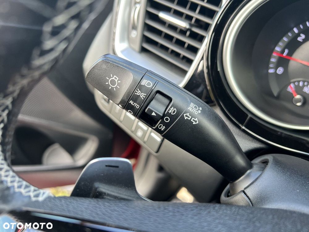 Kia ProCeed 1.5 T-GDI GT Line DCT - 23