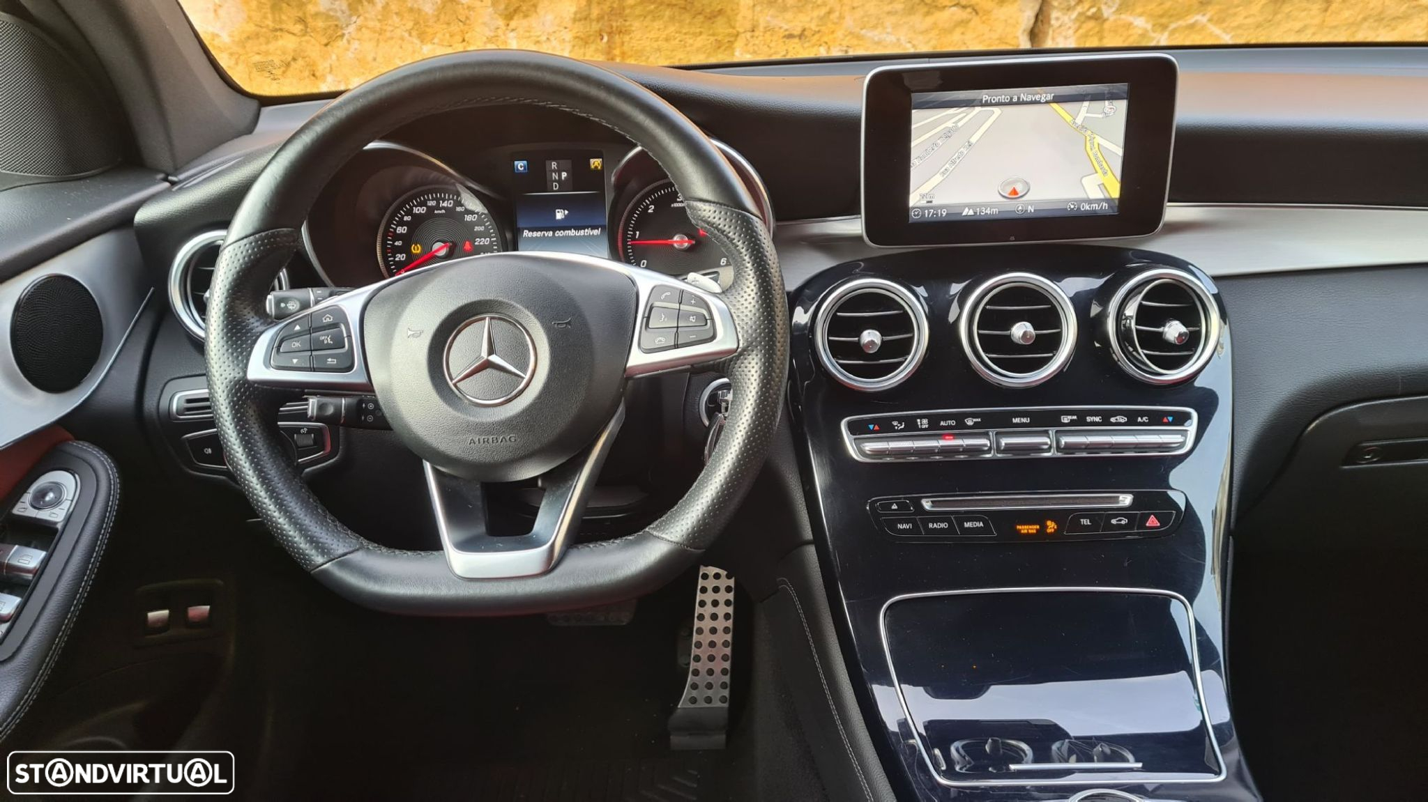 Mercedes-Benz GLC 220 - 14