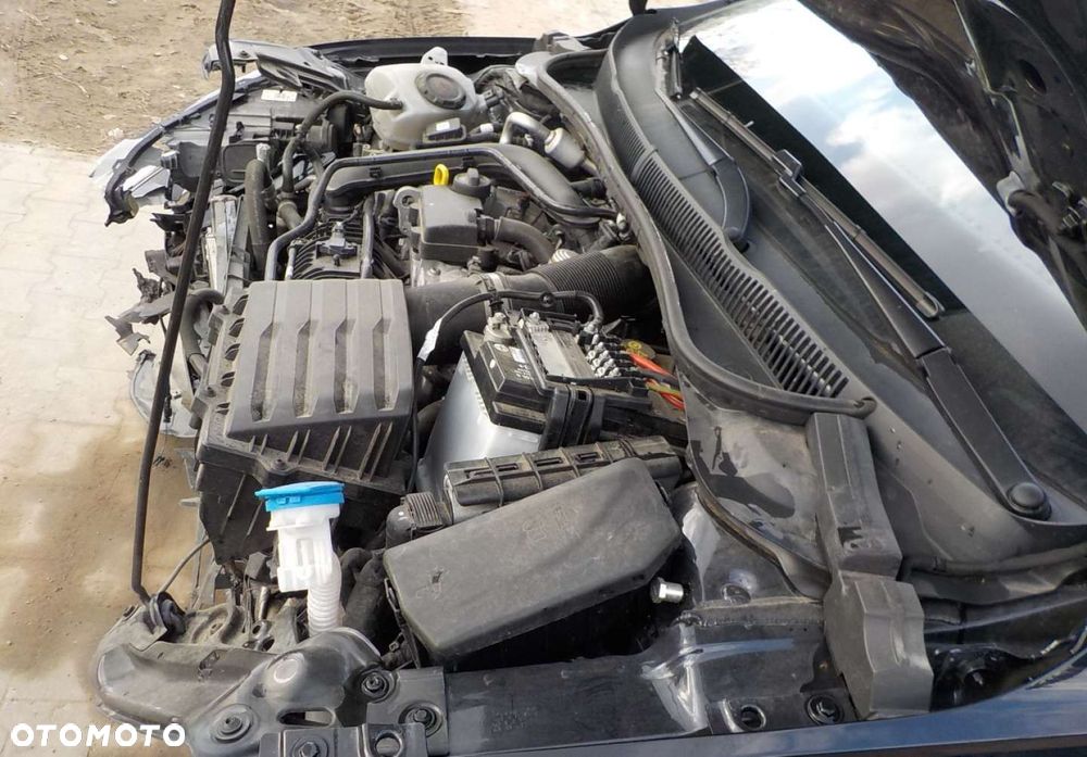 Volkswagen Polo - 9
