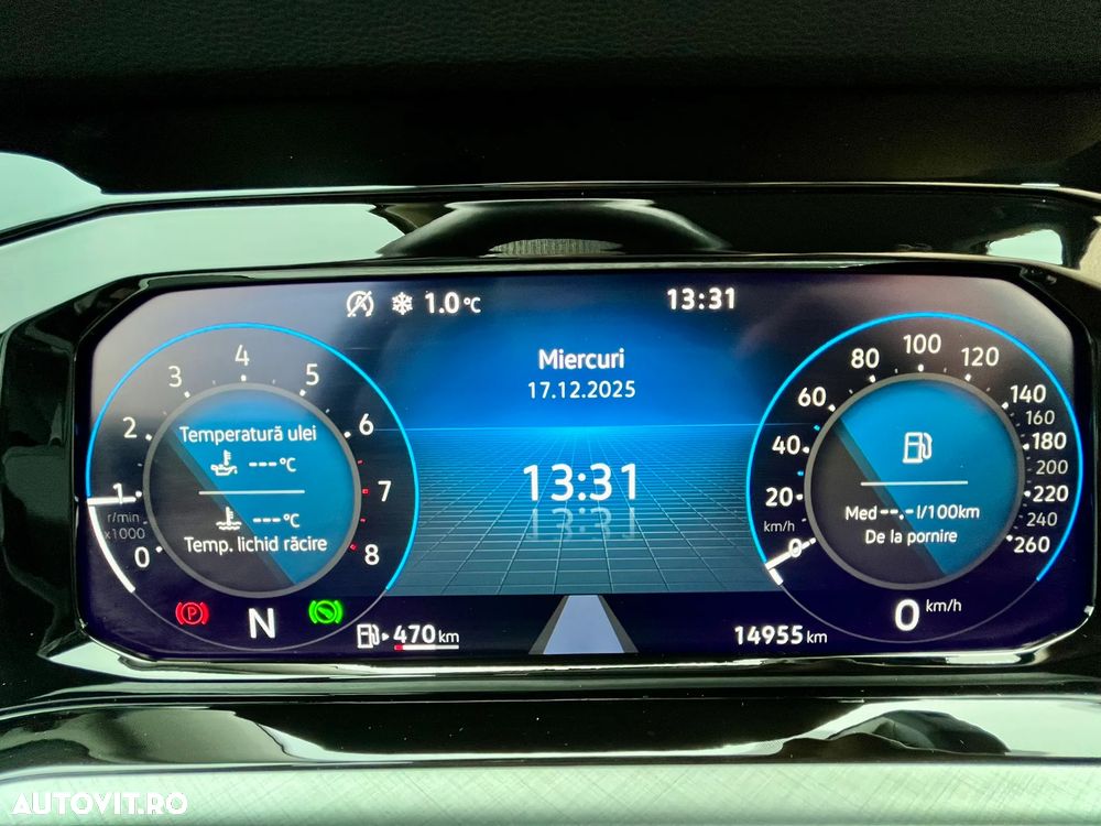 Volkswagen Golf 1.0 eTSI DSG MHEV Life - 11