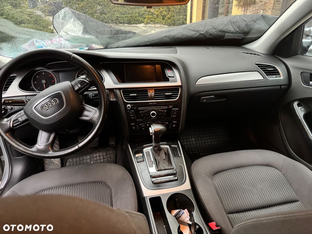 Audi A4 Avant 2.0 TDI Multitronic - 11