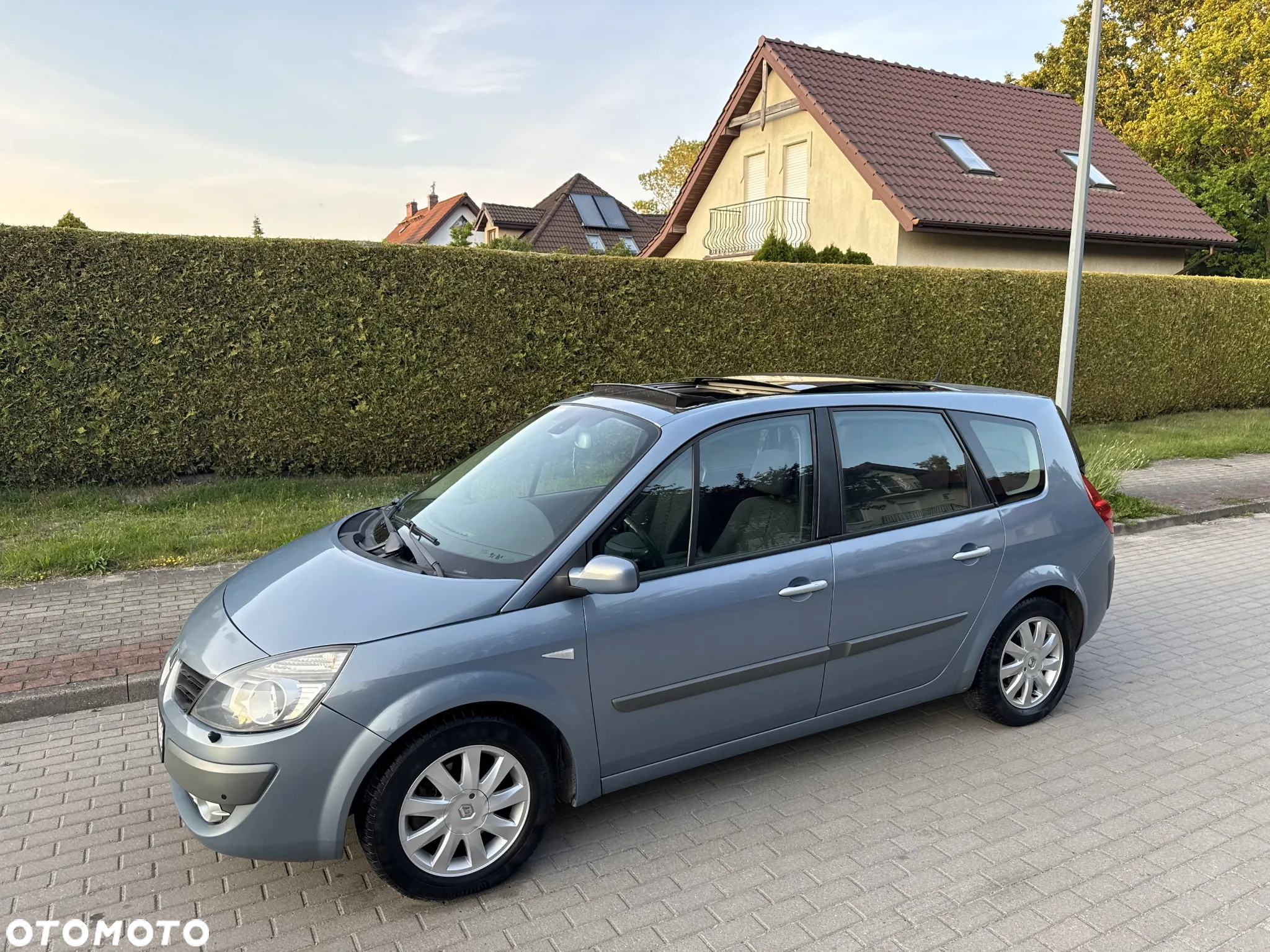 Renault Scenic 2.0 16V Luxe Privilege - 14
