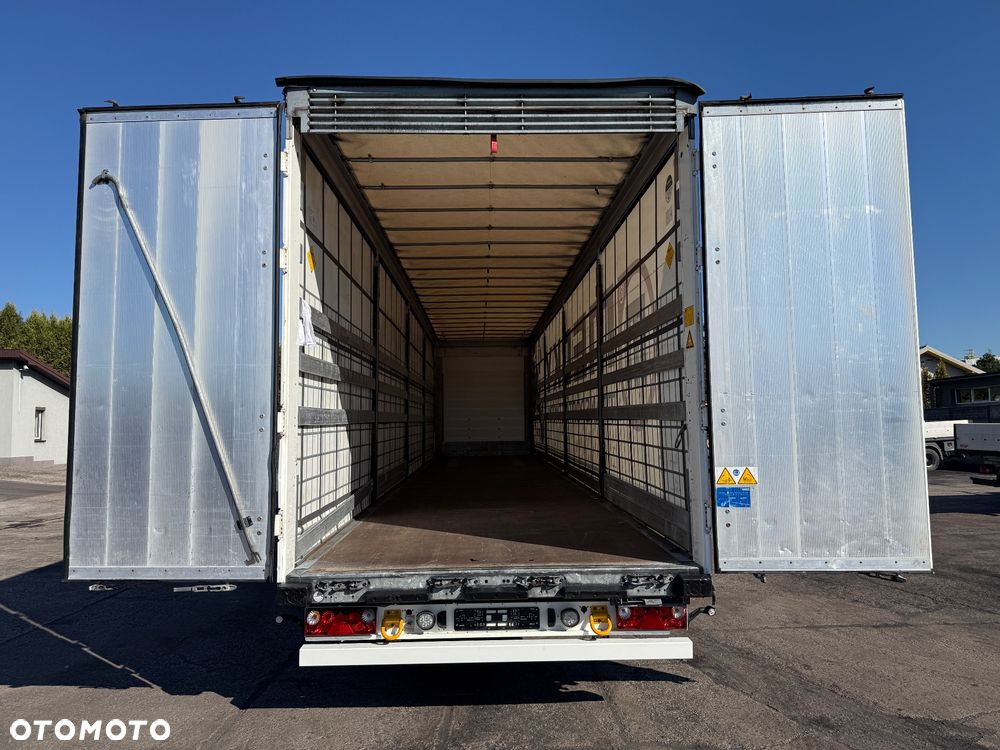 Schmitz Cargobull - 22