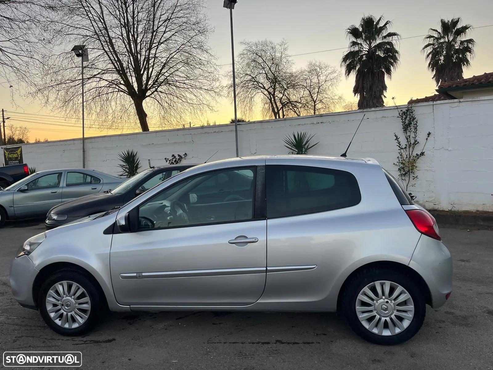 Renault CLIO 1,5 DCI - 7