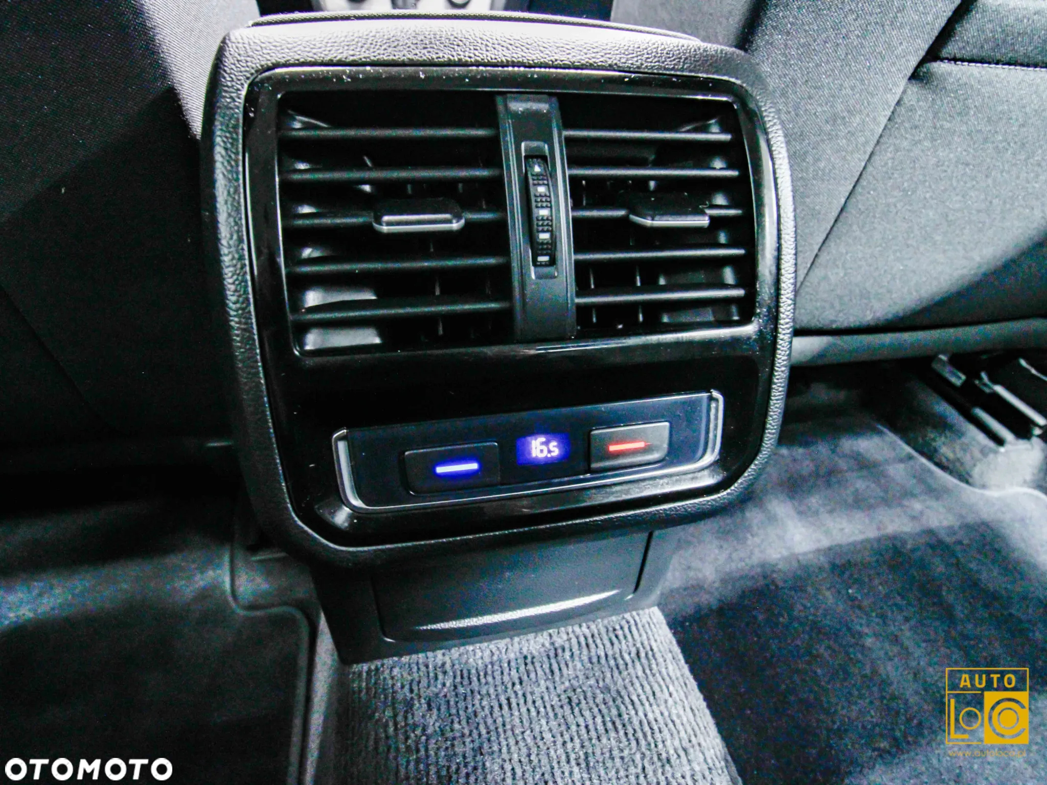 Volkswagen Passat 2.0 TDI BMT Comfortline DSG - 28