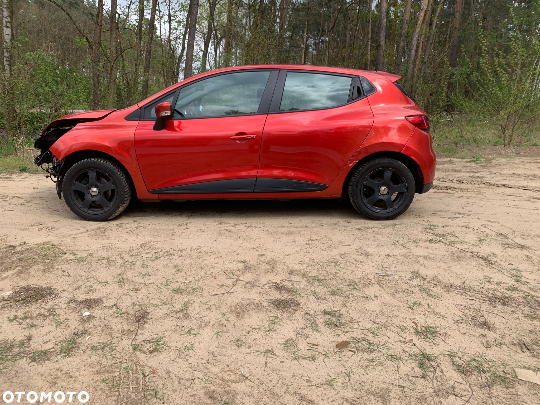 Renault Clio (Energy) TCe 90 Start & Stop LIMITED - 6
