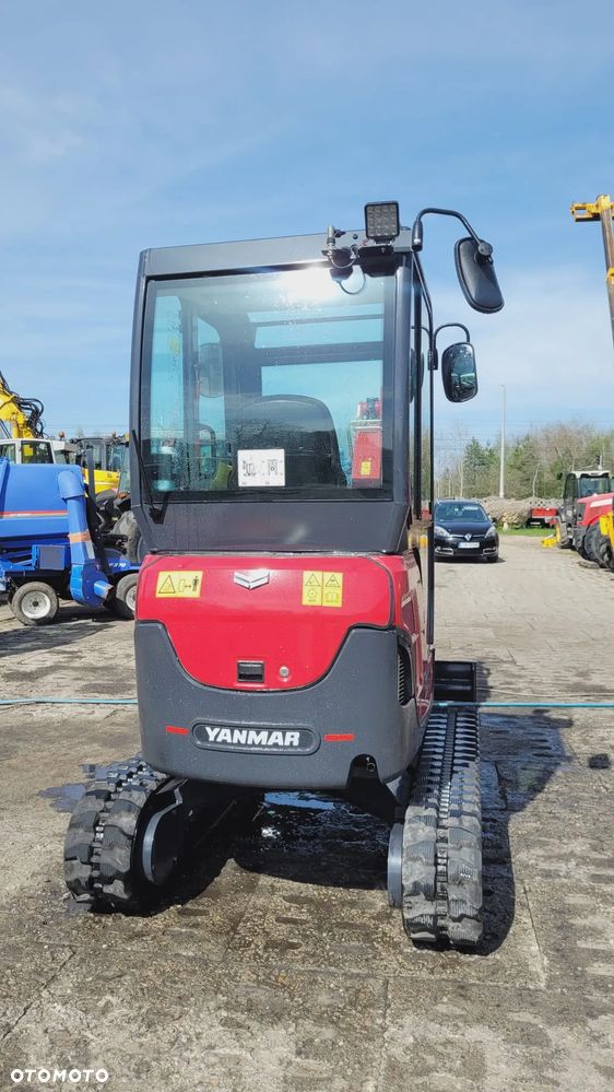 Yanmar SV22 - 4