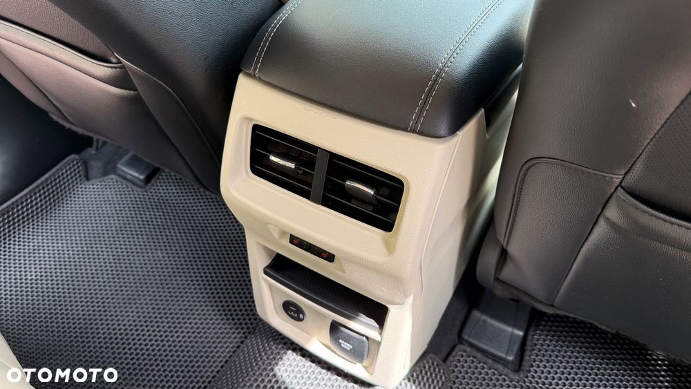 Ford Edge - 24
