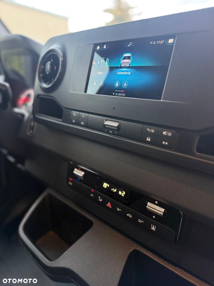 Mercedes-Benz Sprinter - 7