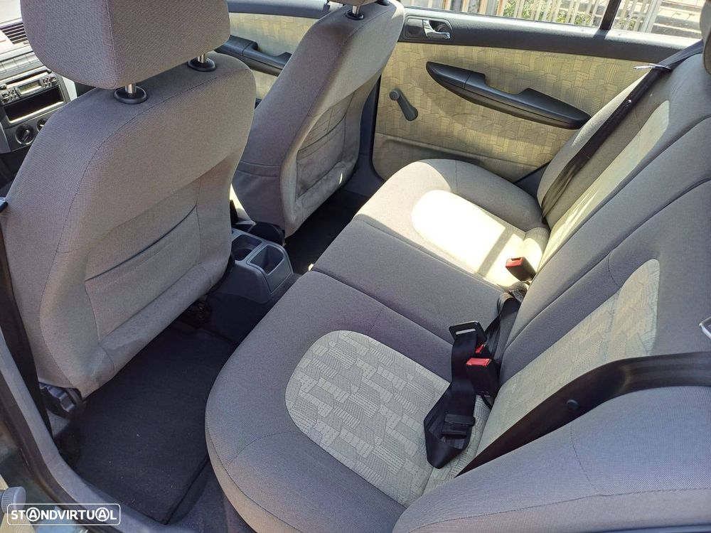 Skoda Fabia 1.4 Comfort AC - 8