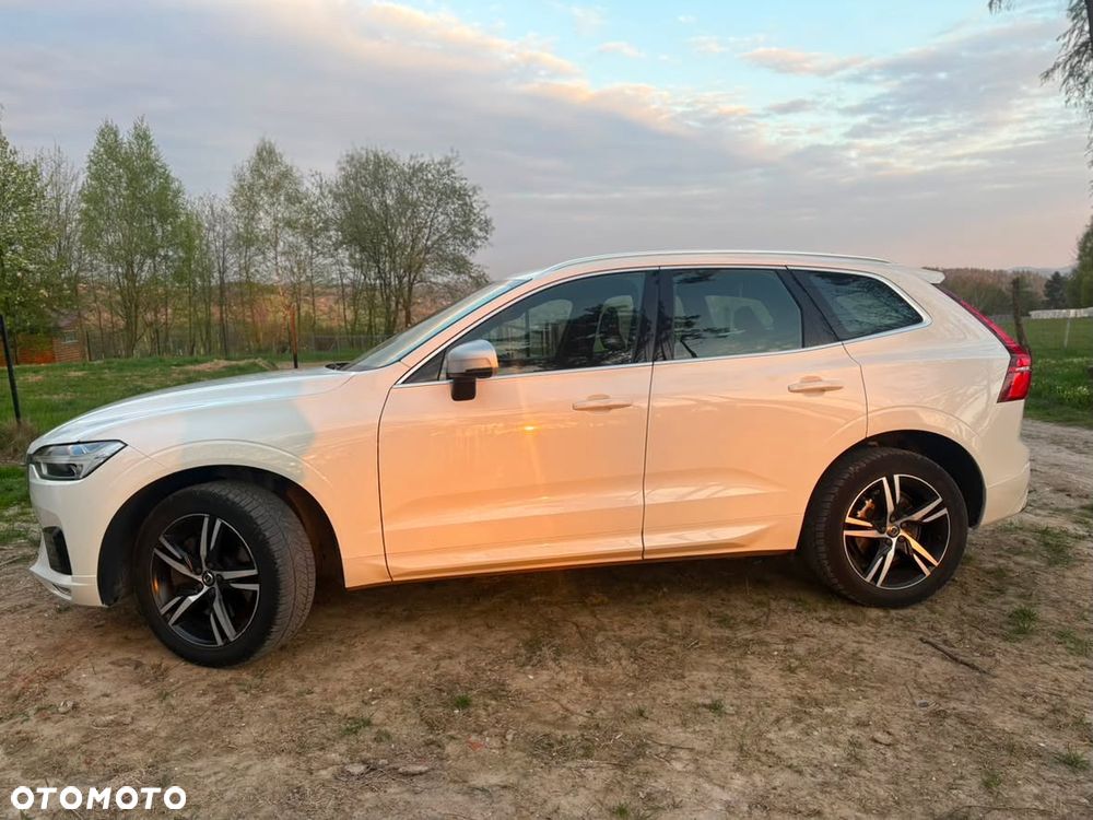 Volvo XC 60 D4 AWD R-Design - 6