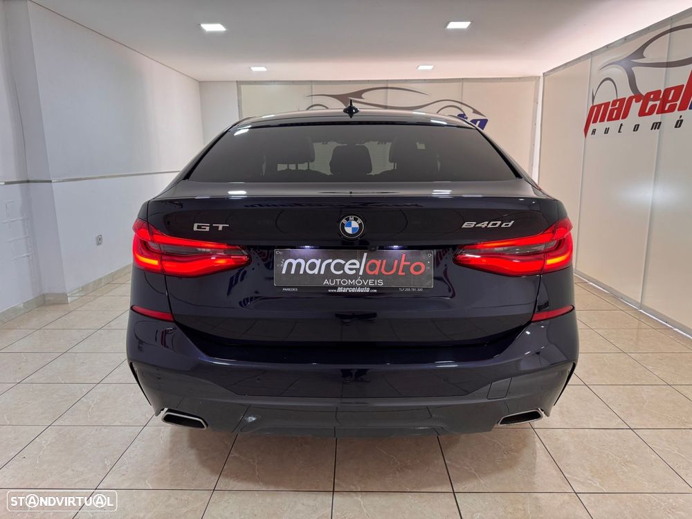 BMW 640 Gran Turismo d xDrive Pack M - 11