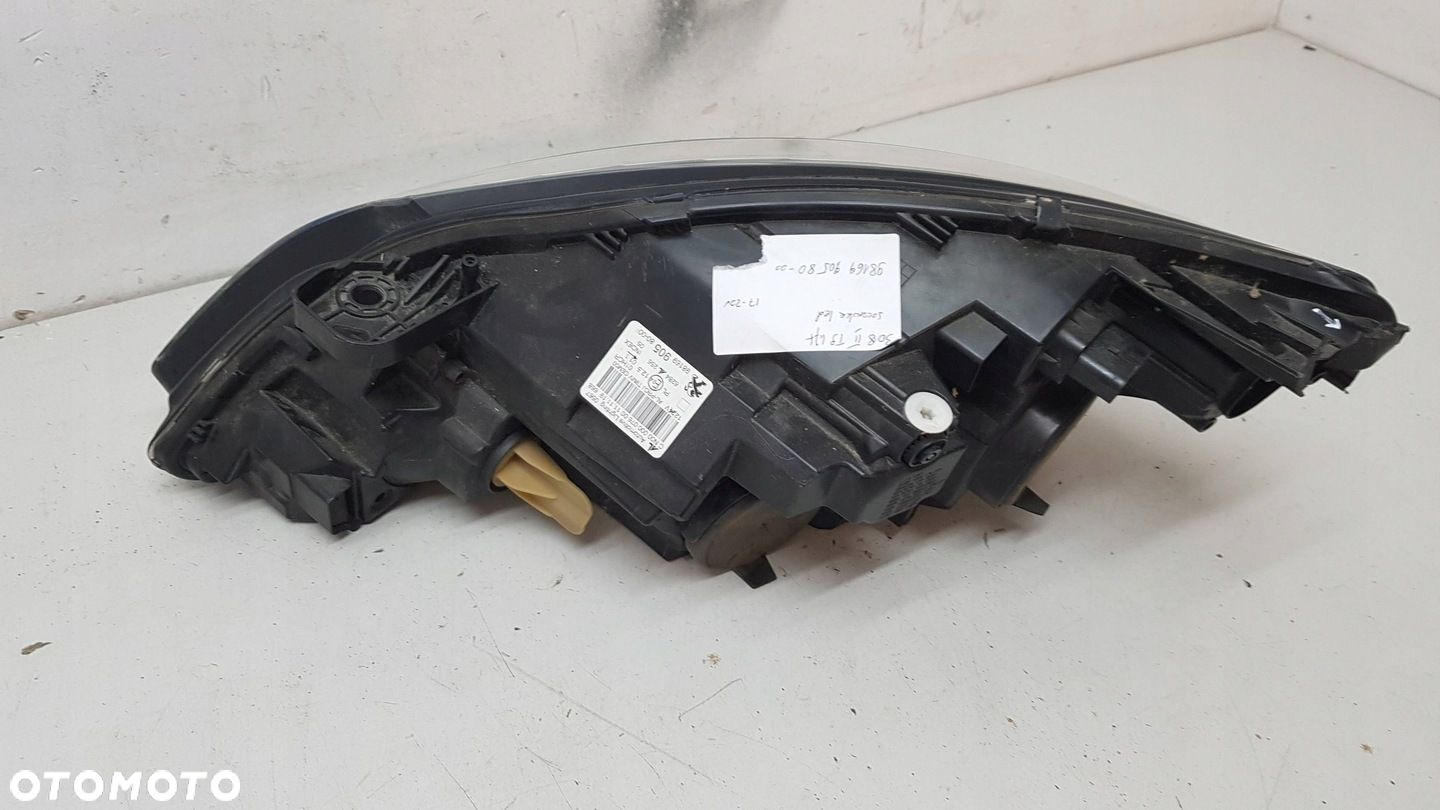 LAMPA REFLEKTOR PRZÓD PRZEDNI PRAWY SOCZEWKA LED Peugeot 308 II T9 LIFT - 4