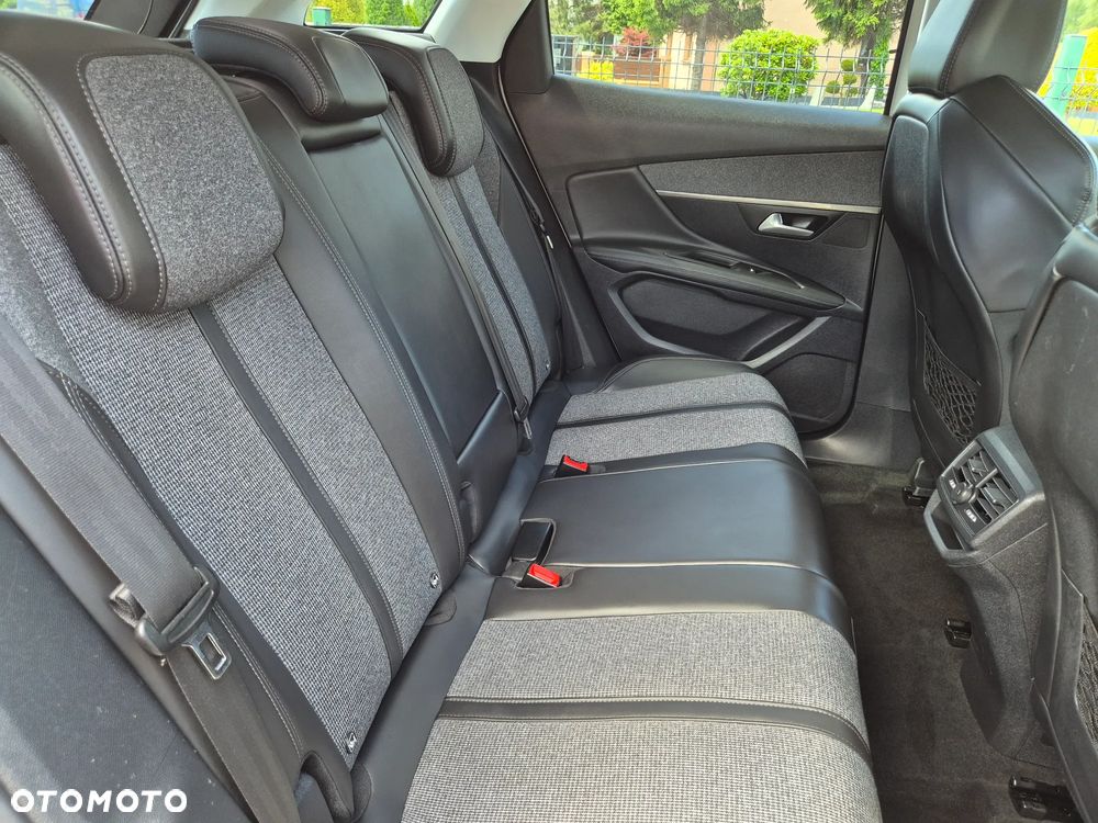 Peugeot 3008 BlueHDi 180 Stop & Start EAT8 GT - 13