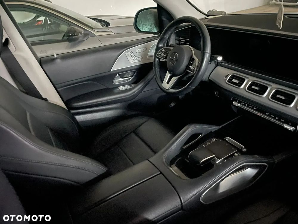 Mercedes-Benz GLE 350 d 4Matic 9G-TRONIC AMG Line - 12