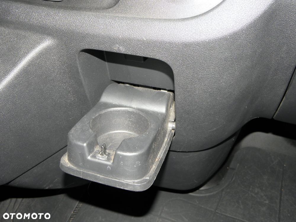 Renault TRAFIC - 13